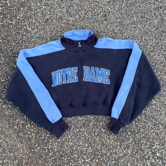 Notre Dame Cropped Sweatshirt - Picture 2 of 8